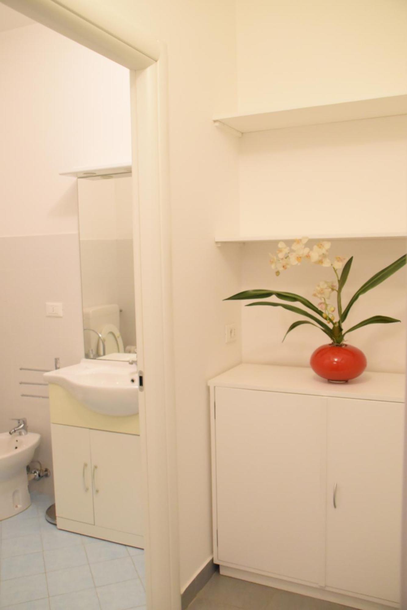 Loft With Private Parking Apartment Trieste Luaran gambar