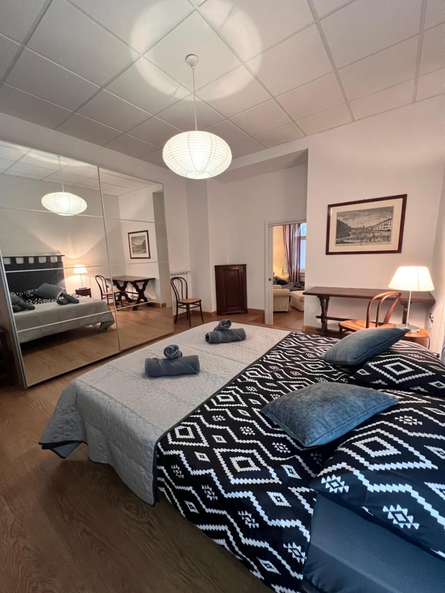 Loft With Private Parking Apartment Trieste Luaran gambar